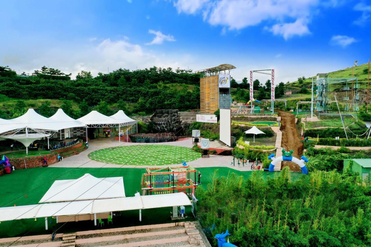 Sunnys World Hotell Pune Eksteriør bilde