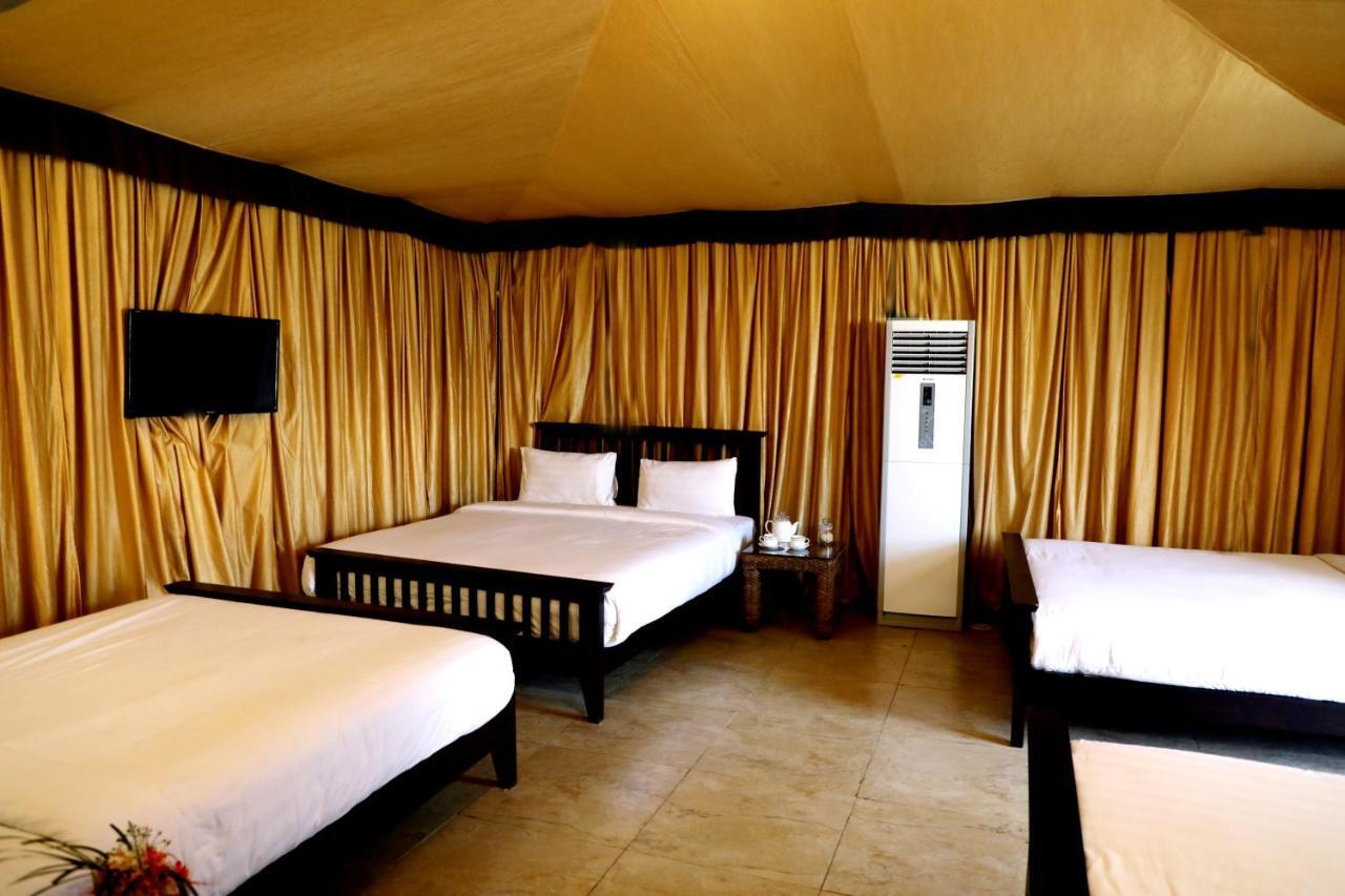 Sunnys World Hotell Pune Eksteriør bilde